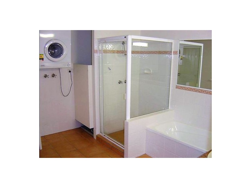 1/6 Broadmeadows Road, Maroochydore QLD 4558