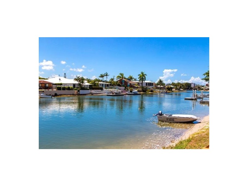 1/6 Broadmeadows Road, Maroochydore QLD 4558