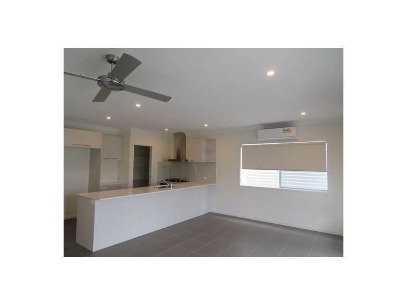 10 Viridian Circuit, Birtinya QLD 4575