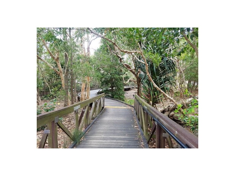49 Theresa St, Golden Beach QLD 4551