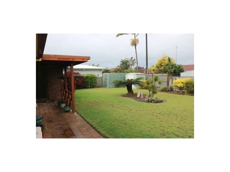 10 Kew Place, Minyama QLD 4575