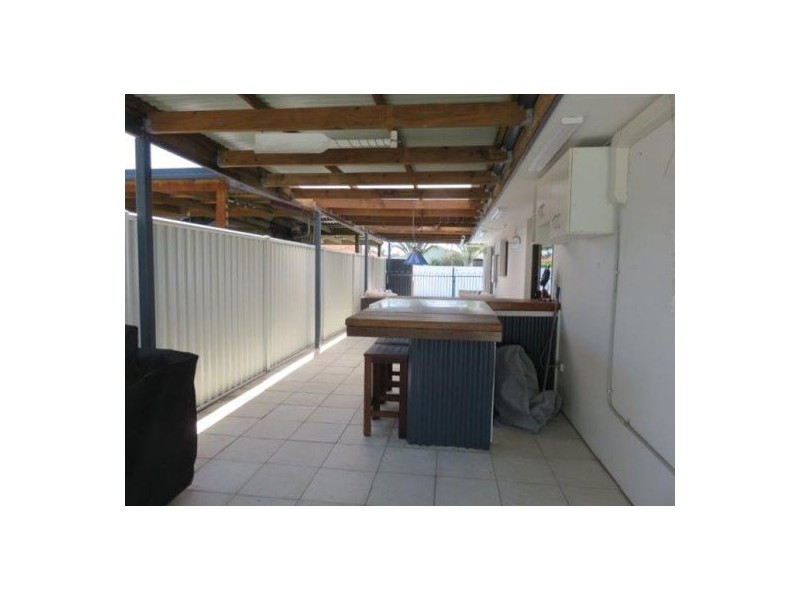21 Kookaburra Cresent, Bokarina QLD 4575