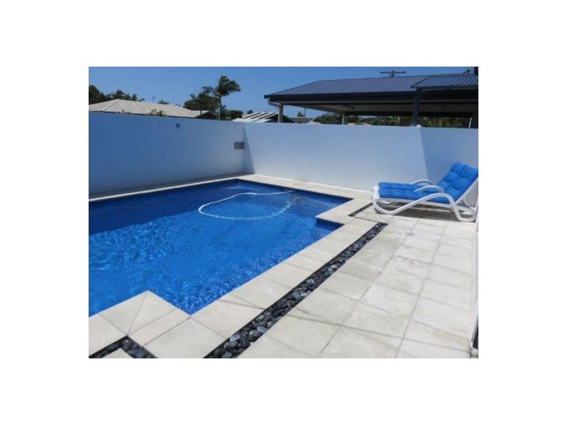 21 Kookaburra Cresent, Bokarina QLD 4575