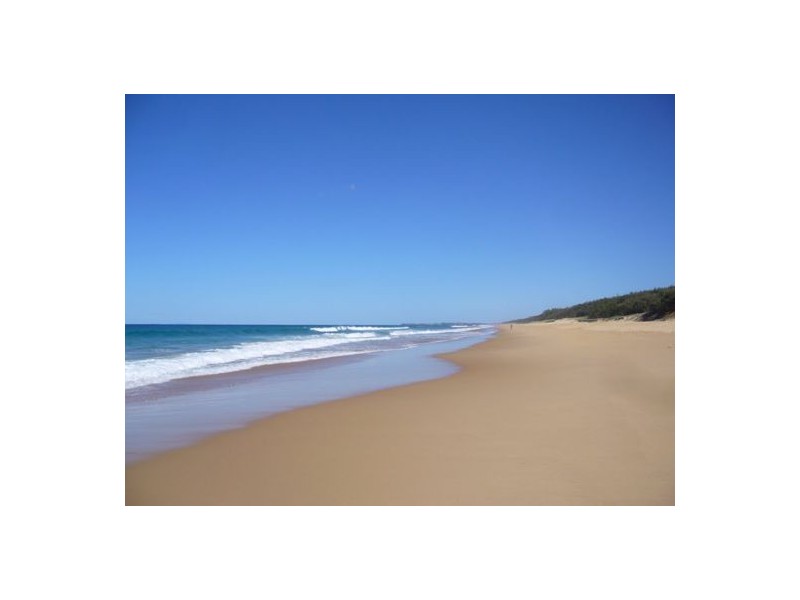 21 Kookaburra Cresent, Bokarina QLD 4575