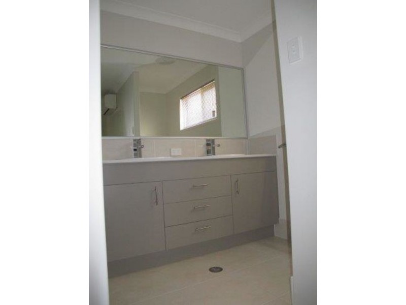 69 Sovereign Cct, Pelican Waters QLD 4551