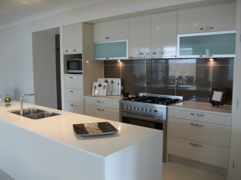 7 Blade Court, Birtinya QLD 4575