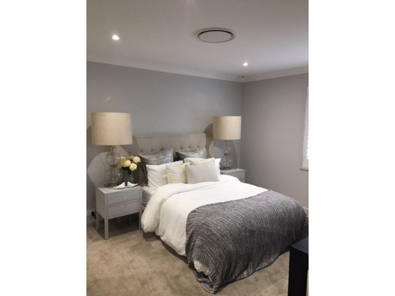 7 Blade Court, Birtinya QLD 4575