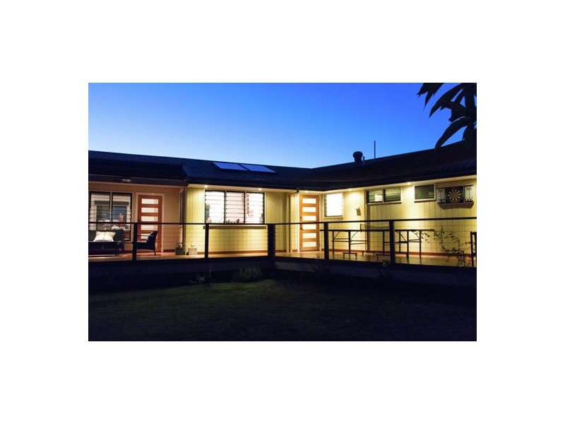 3 Meridian Court, Tanah Merah QLD 4128