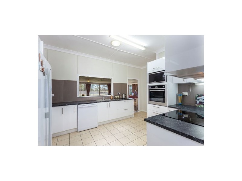 15 Sprott Road, Ellinthorp QLD 4362