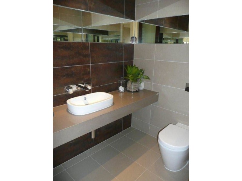 4 Feather Court, Birtinya QLD 4575