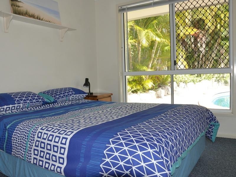 18 Rumbalara Avenue, Rainbow Beach QLD 4581