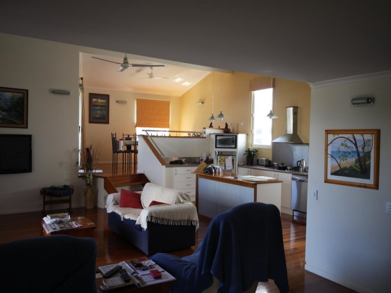 50 Bombala Crescent, Rainbow Beach QLD 4581