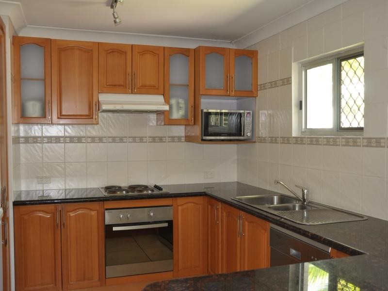 1 Larapinta Court, Rainbow Beach QLD 4581