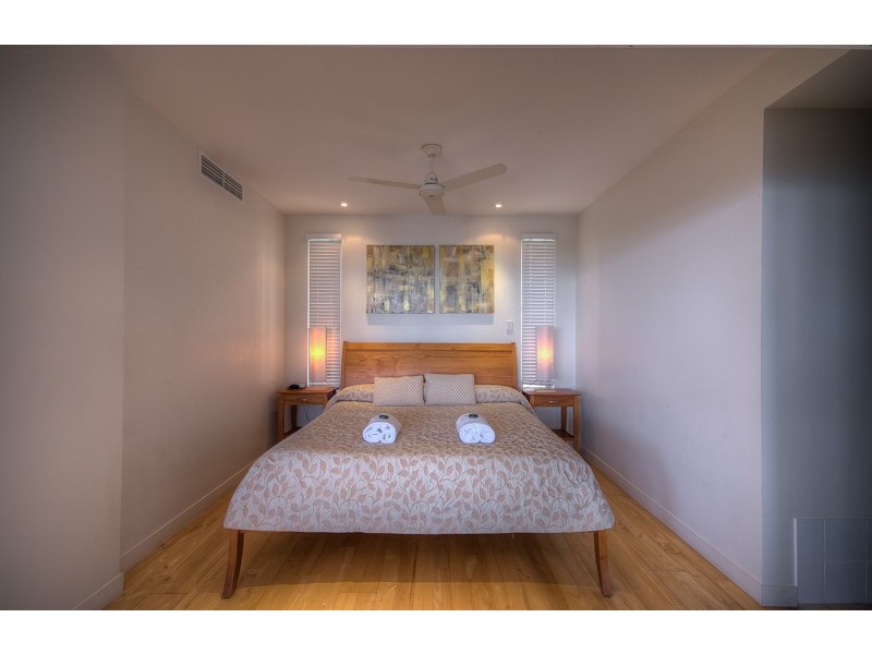 10/103 Cooloola Drive, Rainbow Beach QLD 4581