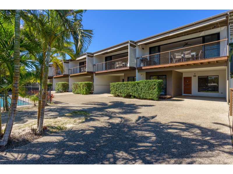 3/7-9 Spectrum Street, Rainbow Beach QLD 4581