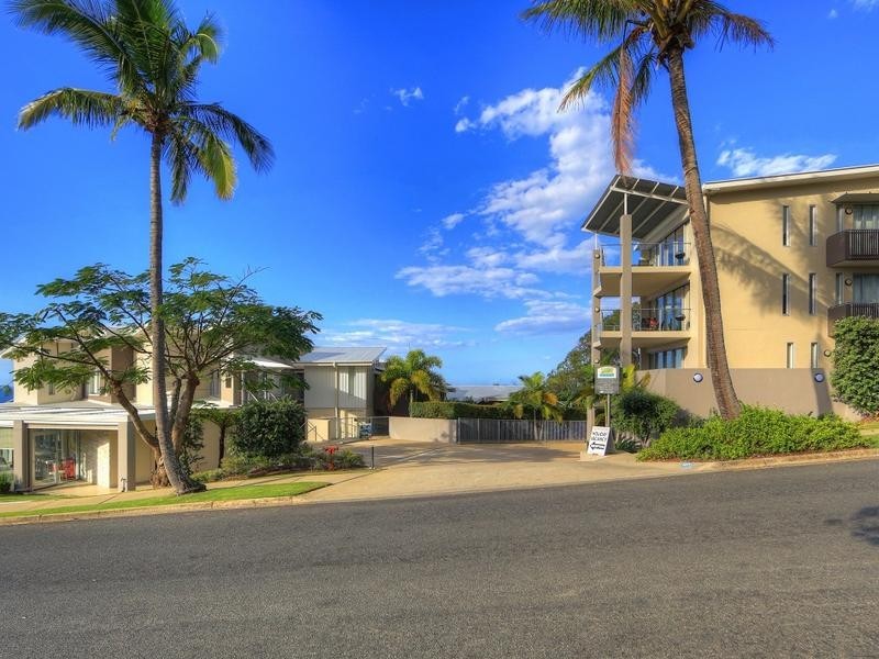 4/101-103 Cooloola Drive, Rainbow Beach QLD 4581