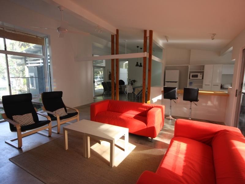 15 Belle Court, Rainbow Beach QLD 4581