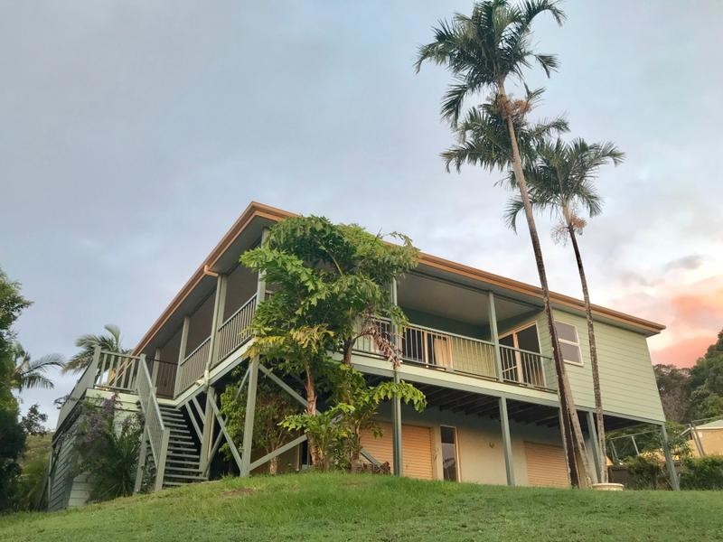 17 Coora Court, Rainbow Beach QLD 4581