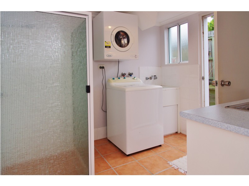 17 Coora Court, Rainbow Beach QLD 4581
