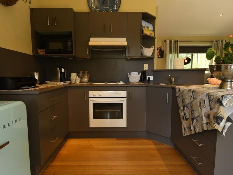 6 Belle Court, Rainbow Beach QLD 4581