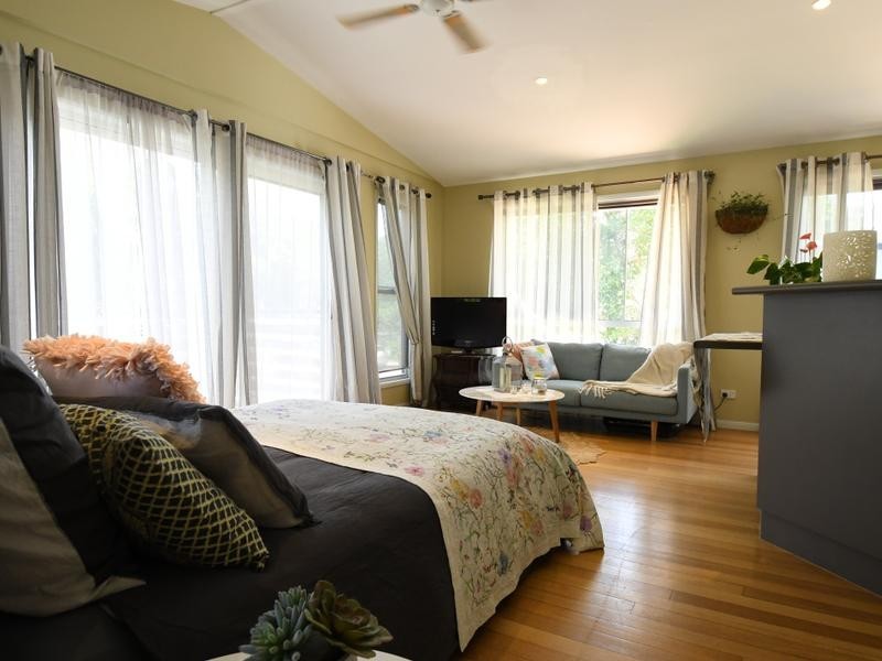 6 Belle Court, Rainbow Beach QLD 4581