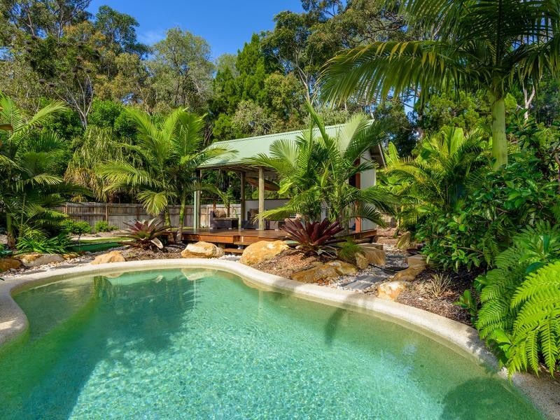 11 Satinwood Drive, Rainbow Beach QLD 4581