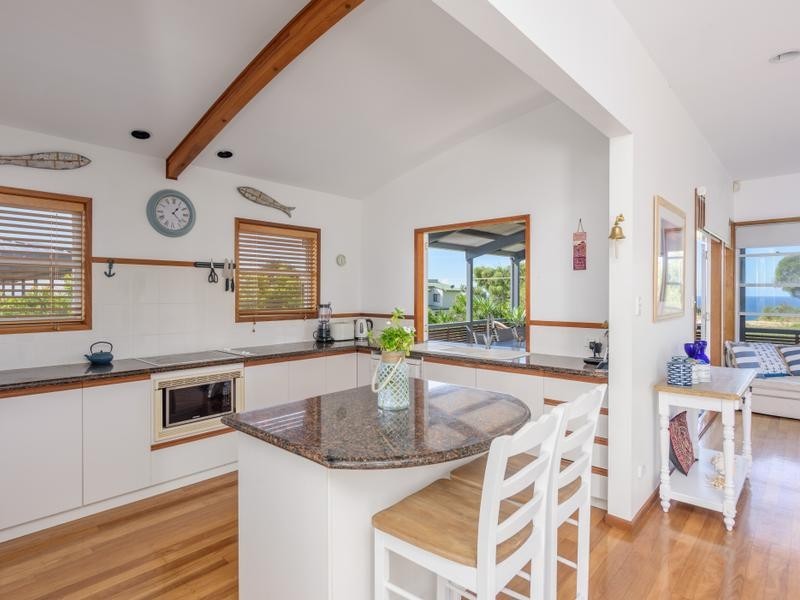 88 Cooloola Drive, Rainbow Beach QLD 4581