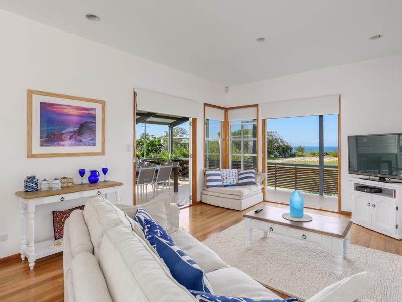 88 Cooloola Drive, Rainbow Beach QLD 4581