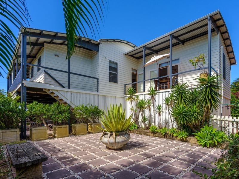 88 Cooloola Drive, Rainbow Beach QLD 4581