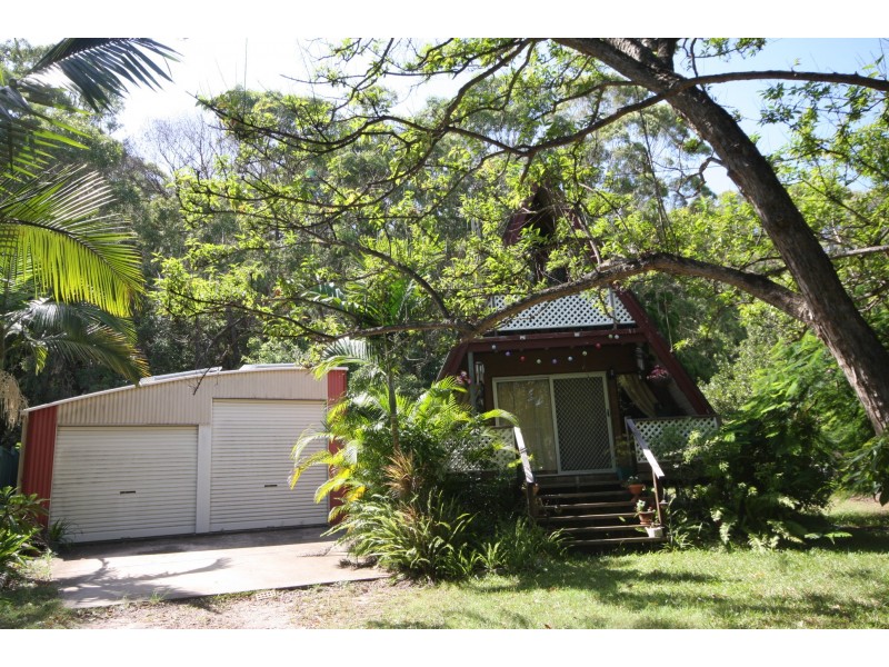 39 Double Island Drive, Rainbow Beach QLD 4581