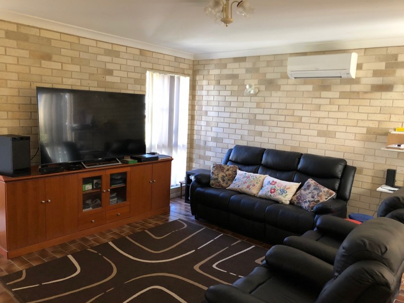 9 Kurana Street, Rainbow Beach QLD 4581