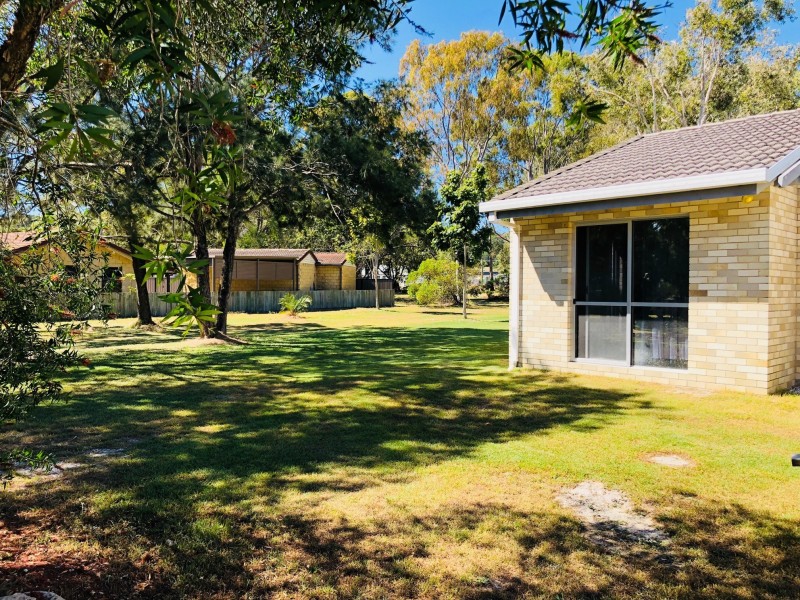 9 Kurana Street, Rainbow Beach QLD 4581