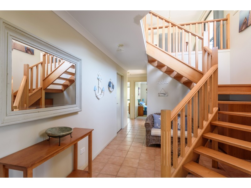 2/80 Cooloola Drive, Rainbow Beach QLD 4581