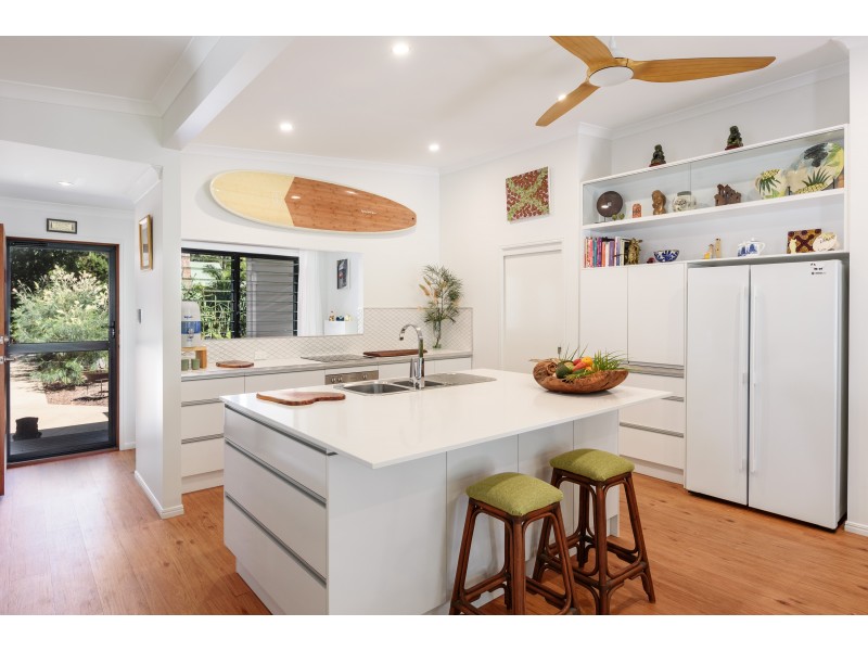 10 Satinwood Drive, Rainbow Beach QLD 4581