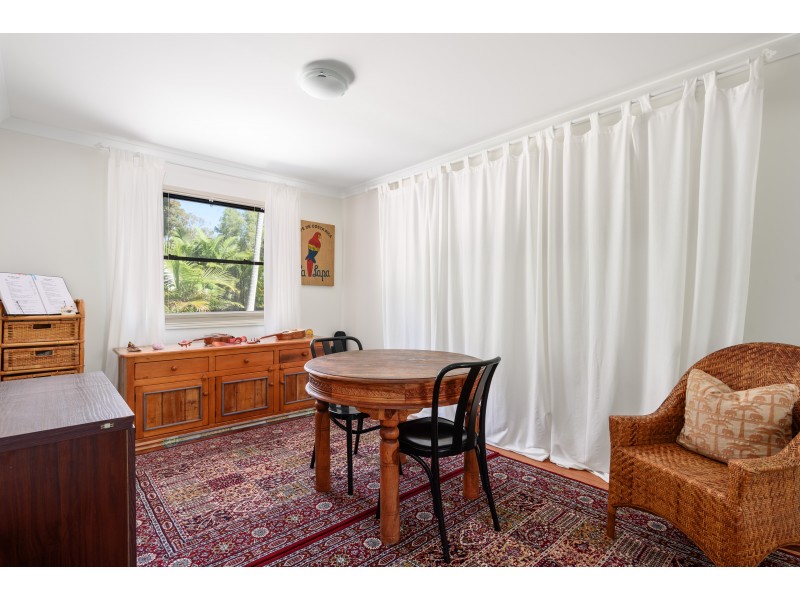 10 Satinwood Drive, Rainbow Beach QLD 4581