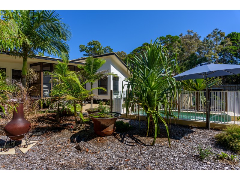 10 Satinwood Drive, Rainbow Beach QLD 4581
