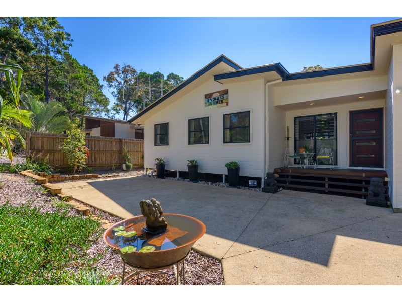 10 Satinwood Drive, Rainbow Beach QLD 4581