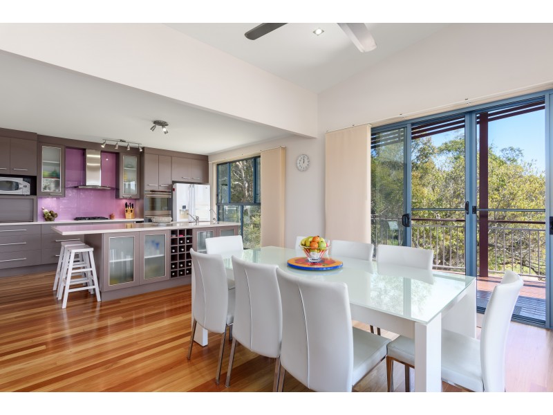 2 Zircon St, Rainbow Beach QLD 4581