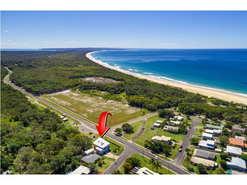 2 Zircon St, Rainbow Beach QLD 4581