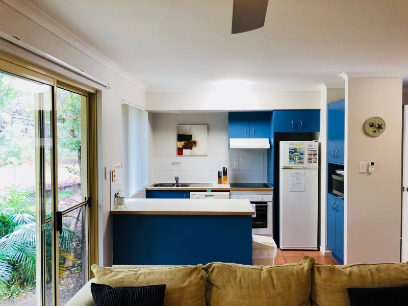 25/2-4 Double Island Drive, Rainbow Beach QLD 4581