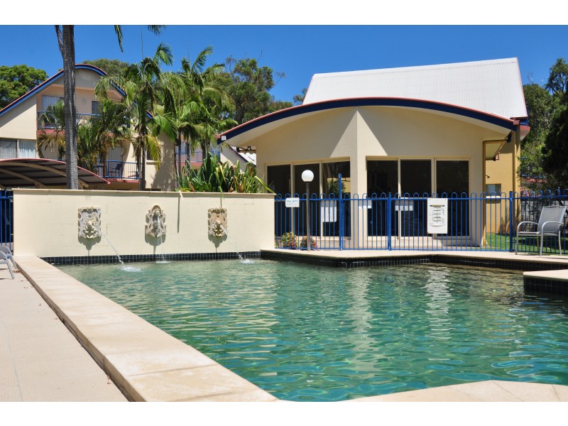 25/2-4 Double Island Drive, Rainbow Beach QLD 4581