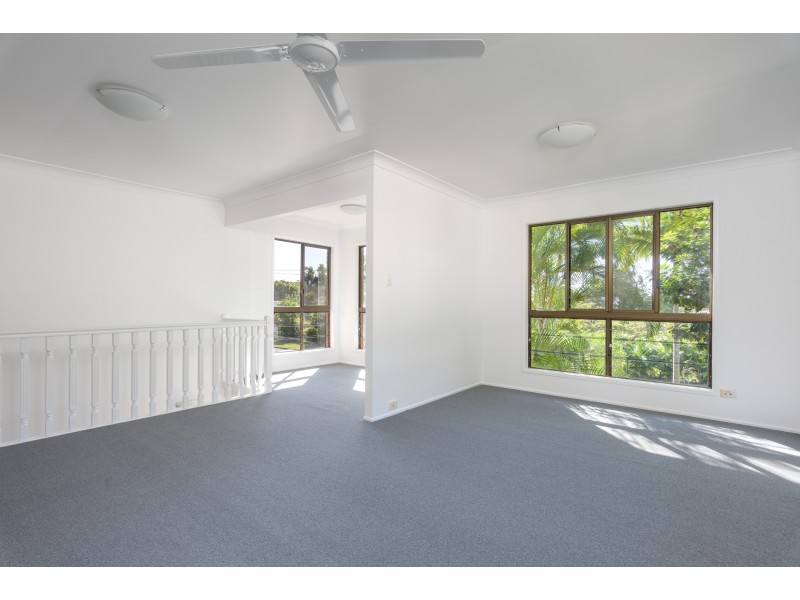 12 Cooloola Drive, Rainbow Beach QLD 4581