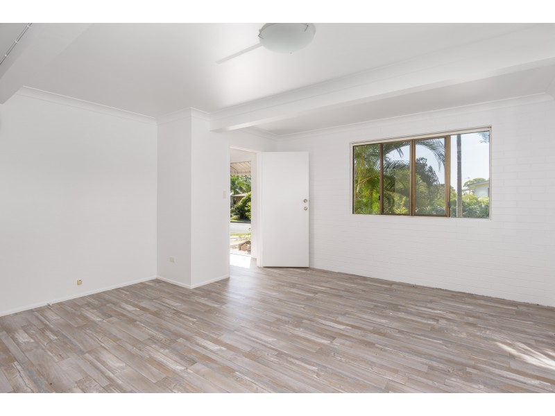 12 Cooloola Drive, Rainbow Beach QLD 4581