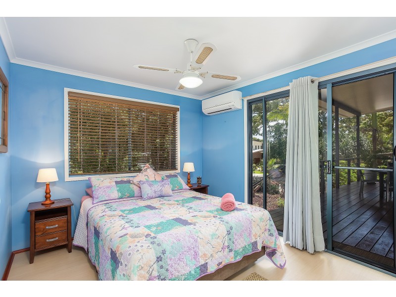 10 Naiad Court, Rainbow Beach QLD 4581