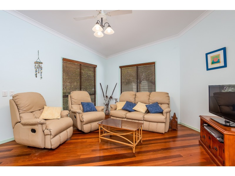 17 Belle Court, Rainbow Beach QLD 4581