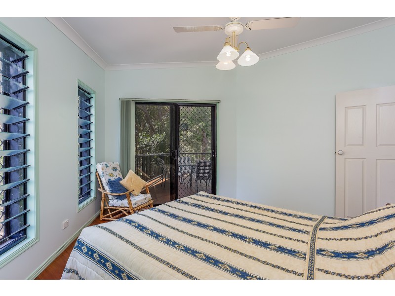 17 Belle Court, Rainbow Beach QLD 4581