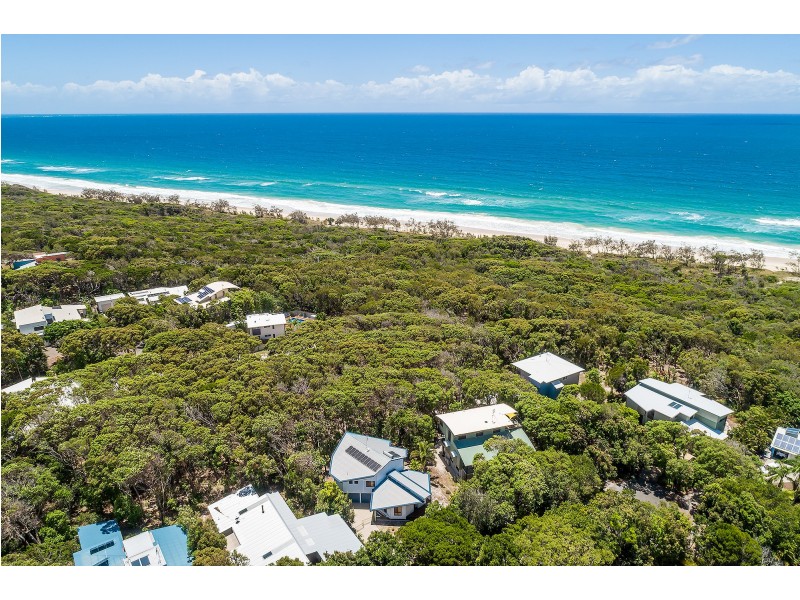 17 Belle Court, Rainbow Beach QLD 4581