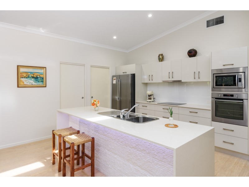 1 Ibis Court, Rainbow Beach QLD 4581