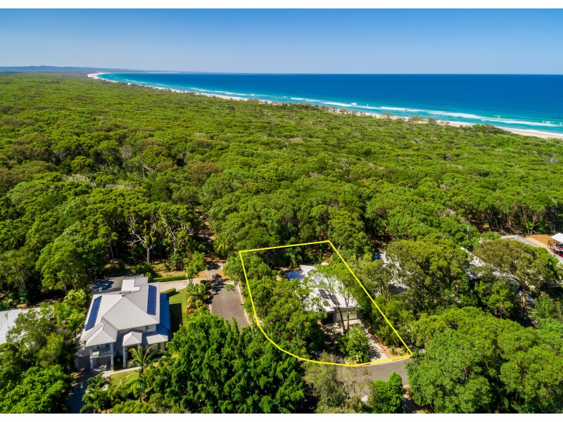 1 Ibis Court, Rainbow Beach QLD 4581