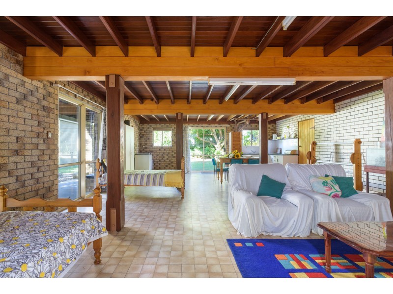 7 Cooloola Drive, Rainbow Beach QLD 4581